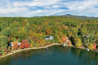 2 Carillon Shores Road, Mirror Lake, NH 03853