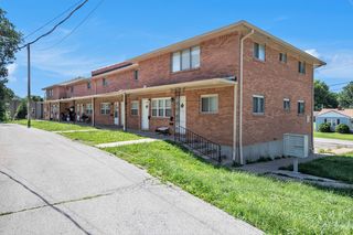 6315-6333 Ash Ave #6327, Kansas City, MO 64133