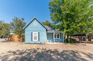 518 N  Rusk St, Weatherford, TX 76086