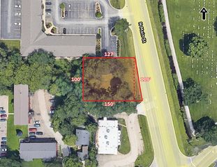1107 N  Main St, Algonquin, IL 60102