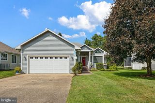324 Walkabout Rd, Bethany Beach, DE 19930