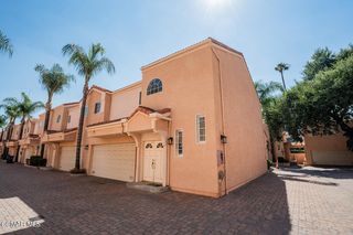 5200 White Oak Ave #30, Encino, CA 91316