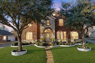 1318 Coastal Dr, Garland, TX 75043