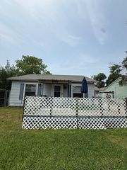 200 Bizzell St, Bryan, TX 77801