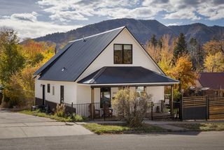 420 E  11th St, Durango, CO 81301