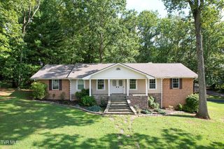 96 Woodcrest Dr, Greeneville, TN 37745