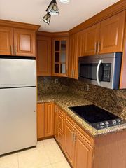 7000 NW 186th St #4-129A, Hialeah, FL 33015