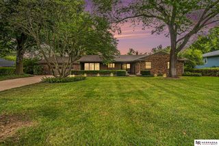 6312 Girard St, Omaha, NE 68152