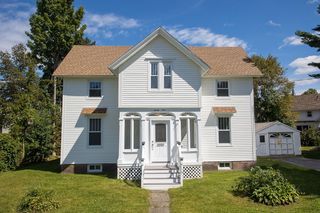 24 Elmvale Pl, Pittsfield, MA 01201