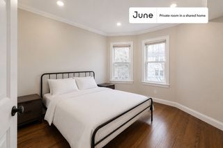 17 Kenneson Rd #A, Somerville, MA 02145