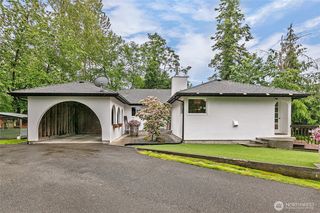42822 257th Avenue SE, Enumclaw, WA 98022