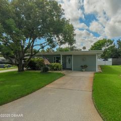 120 Rhode Island St, Edgewater, FL 32132