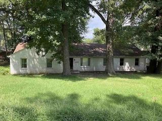 7680 Shahkoka Dr, Olive Branch, MS 38654