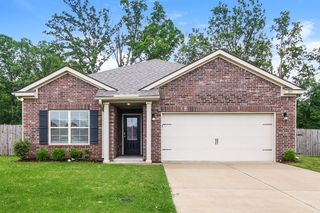 365 Beau Tisdale Dr, Oakland, TN 38060