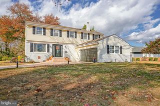 184 E  Saint Andrews Dr, Mount Laurel, NJ 08054