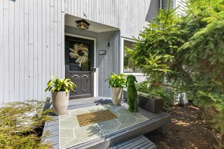 104 River W #104, Greenwich, CT 06831