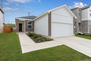 4644 VIA SONOMA TRL, Converse, TX 78109