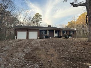 774 Poplar Springs Dr, Murray, KY 42071