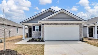 36 McGilvery Dr, Byhalia, MS 38611