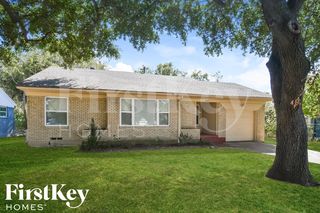 2502 Costa Mesa Dr, Dallas, TX 75228