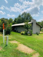 512 N Broadway Ave, Plainview, AR 72857