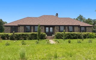 3656 SW Pinemount Rd, Lake City, FL 32024