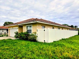 612 NW 6th Ave, Pompano Beach, FL 33060