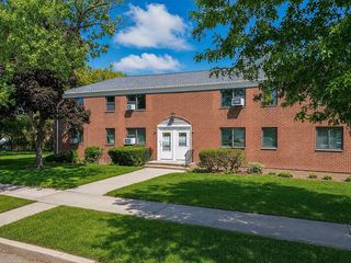 68-01 Bell Blvd #B, Oakland Gardens, NY 11364