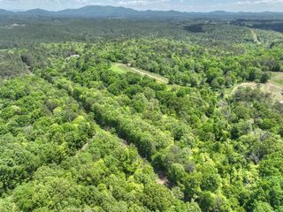 2B Roper Rd, Copperhill, TN 37317