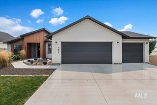7613 E  Flyway St, Nampa, ID 83687