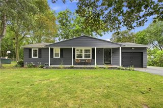 89 Underwood Ave, Hilton, NY 14468