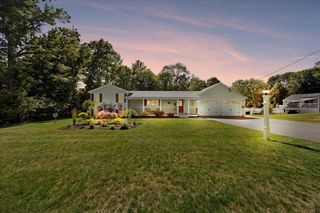 45 Cheryl Ln, Hanover, MA 02339