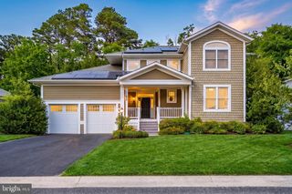 11635 Maid At Arms Ln, Berlin, MD 21811