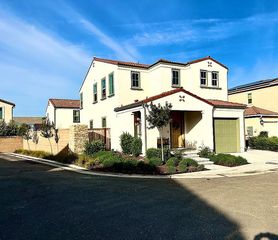 4288 Horizon Dr, Madera, CA 93636