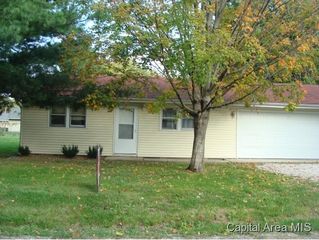 1006 N  6th St, Pawnee, IL 62558
