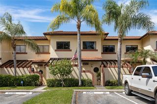 4713 N  Pine Island Rd, Sunrise, FL 33351