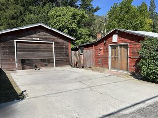 13923 Meadow Ln, Lytle Creek, CA 92358