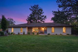 5 S  Apple Hill Cir E, Sandy, UT 84092
