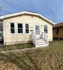 1865 Ford Ave, Akron, OH 44305