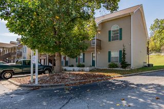 590 Abby Ln #8, Branson, MO 65616