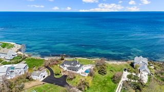 141 Stage Point Rd, Plymouth, MA 02360