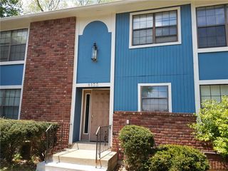 8133 Holmes Rd #302, Kansas City, MO 64131