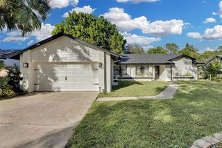 9462 Woodbreeze Blvd, Windermere, FL 34786