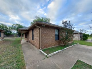 403 Avenue S #A, Marble Falls, TX 78654