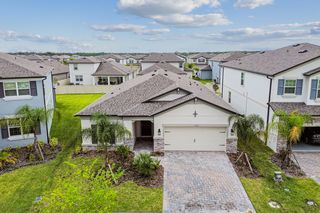 5527 Freesia Dr, Lakeland, FL 33811