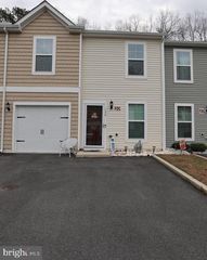 130 Intrepid Ln, Berlin, MD 21811