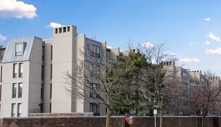 630 Winnetka Mews #302, Winnetka, IL 60093