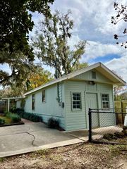 1602 Orlando Cir S #1, Jacksonville, FL 32207
