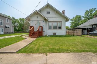 602 W  Adams St, Abingdon, IL 61410