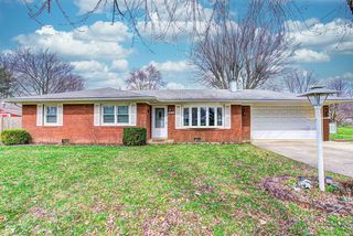 2632 W  40th St, Anderson, IN 46011